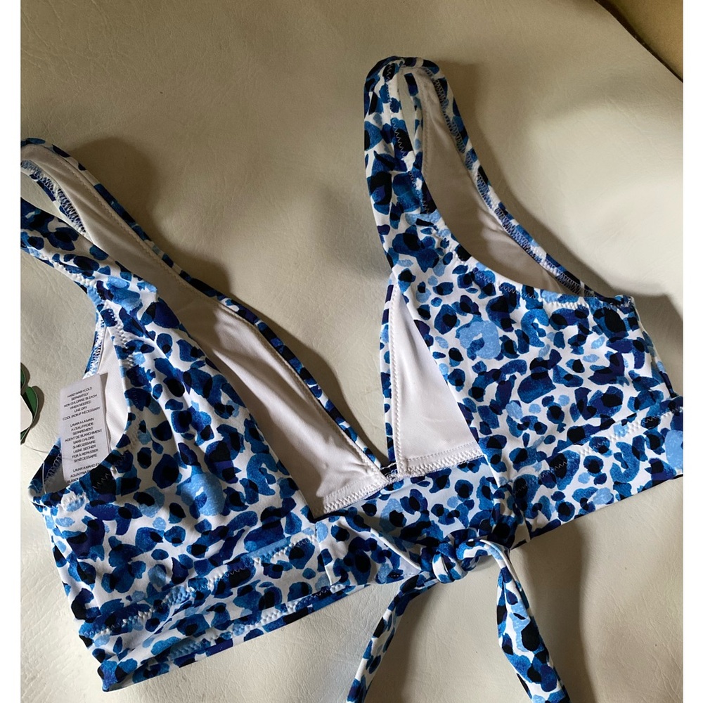 Tommy Bahama Palm Modern leopard Bikini top - Picture 4 of 8